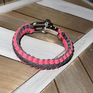 Survival Straps Paracord Bracelet!!!